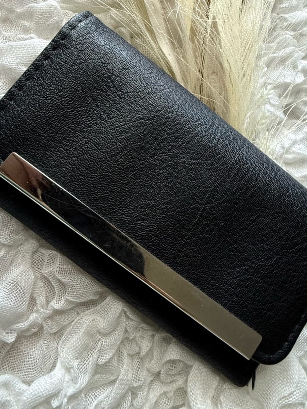 Claire's Black Leather Card Holder